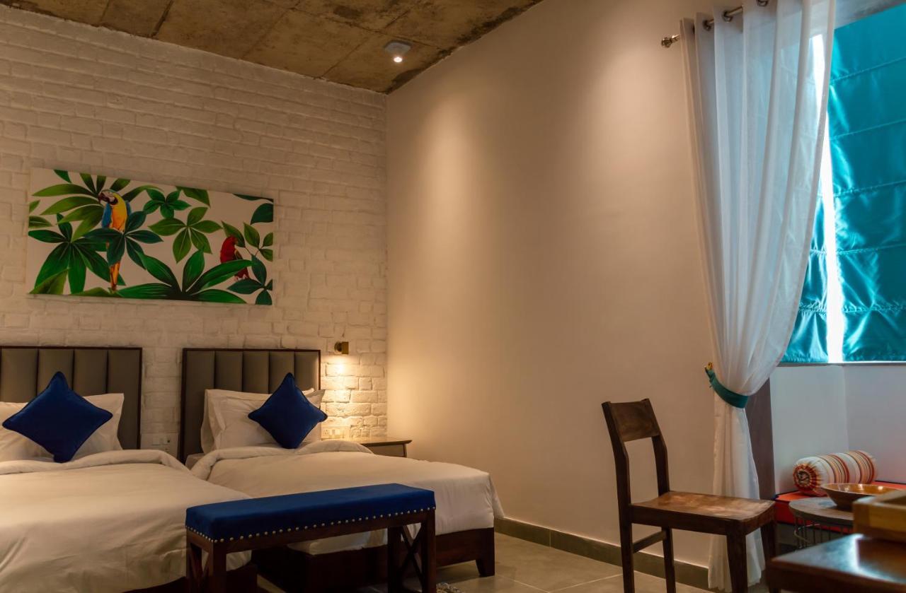 Casa Blanca Lakecity Udaipur Esterno foto